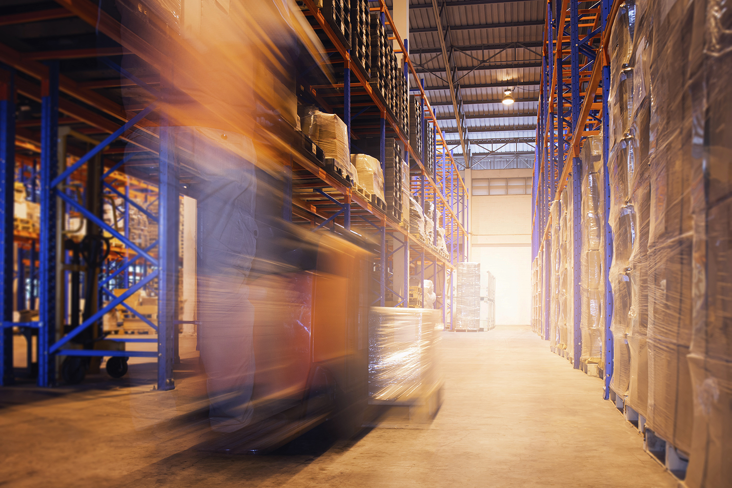 Implementacja RFID w logistyce. Gdzie warto zacząć i co naprawdę zyskujesz?