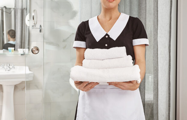 Brakuje rąk do pracy w housekeepingu? Zautomatyzuj inwentaryzację zamiast szukać nowych etatów